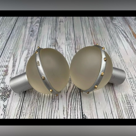 Vintage RARE Ikea Frosted Glass Round Orbit Globe Silver Curtain Rod Finials - Picture 4 of 11